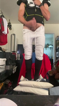 Football Athlete Dilf Jockdad87 Is Super Horny in His Pads, Pants and Socks on Cam