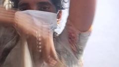 Tamil Village Aunty Full Nude Video Call - Part -5 ( with Audio )