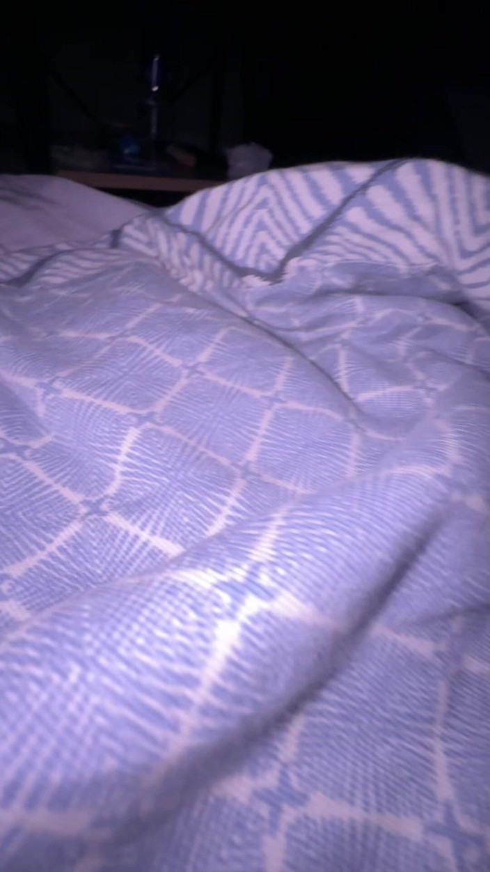 wannahavefunx: Un tipo árabe se folla mi coño femboy