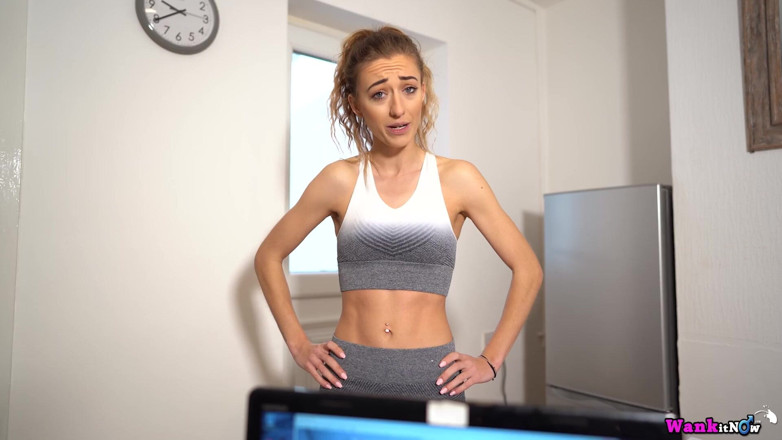 Wank it Now: Rose R - bị bắt gặp đang bú cu