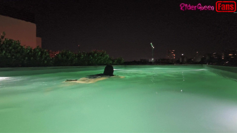 Only Riderqueen BBW Step Mom Latina Alone: Hayranlar için videolar; Rq Sadece Senin için, Seyahat