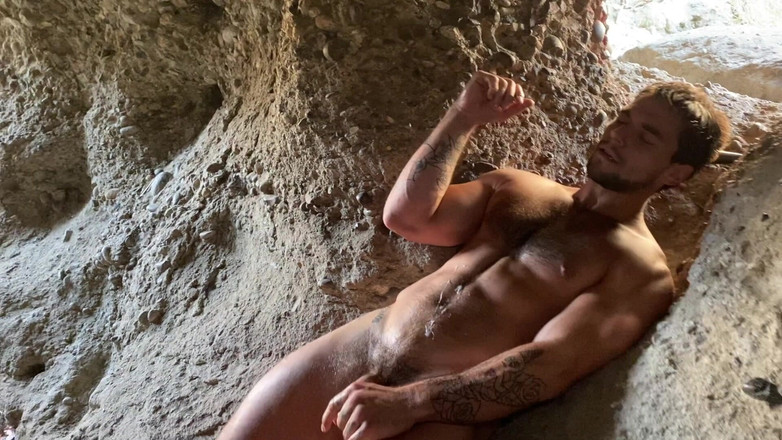 Dante Colle Gay: Kirli adamlar 2'de sikişecek bir mağara buluyor