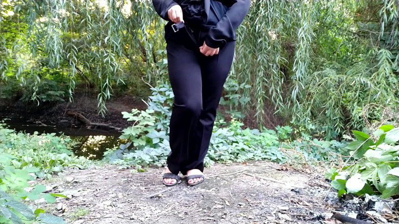 Elena: Big ass Russian MILF pissing outdoors