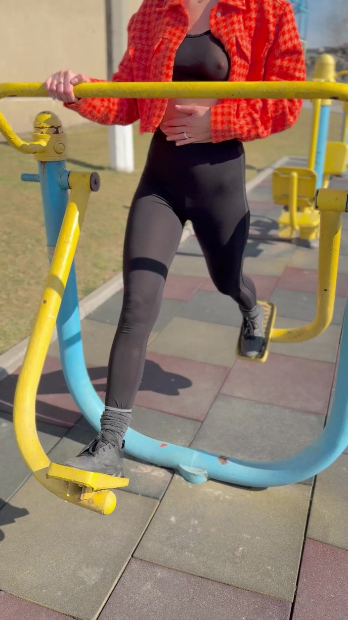 Sonya Pretty: Amatérský nahý sportovní čas