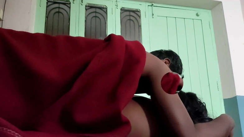 Hindiaudioadda1: Seks anal di balik selimut