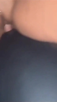 J’ai invité Malu Paz à aller avec moi au gloryhole au Freedom Swing Club pour sucer une bite avec moi