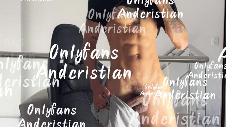 Andcristiann: Lezzetli heteroseksüel göt, seks bebeğini sikmeyi seviyor