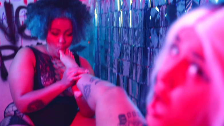 Evol Feet: Adorazione Del Piede Lesbico Monello