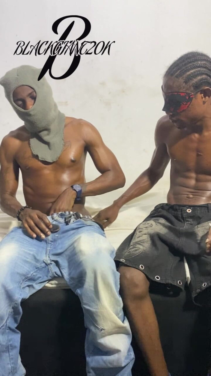 Blackgiant20k: Straight Dude Fuck My Homeboy Low Key