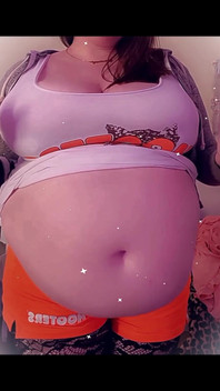 Hooters Girl Got Fat