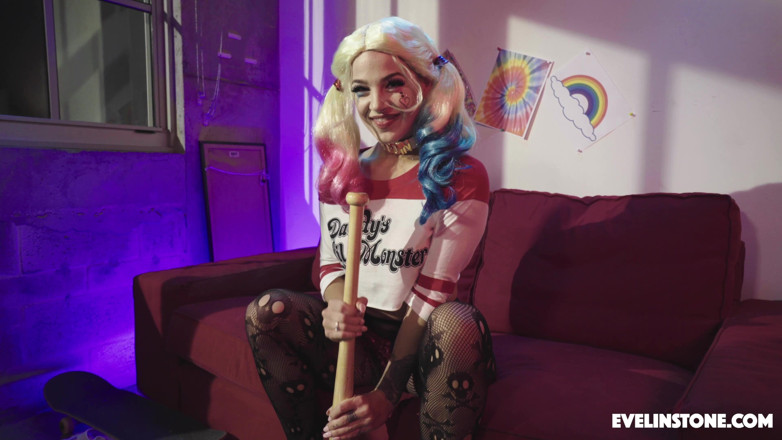 Evelin Stone: Harley Quinn Sph PAWG JOI