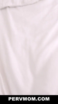 Pervmom savana styles üvey anne tabu