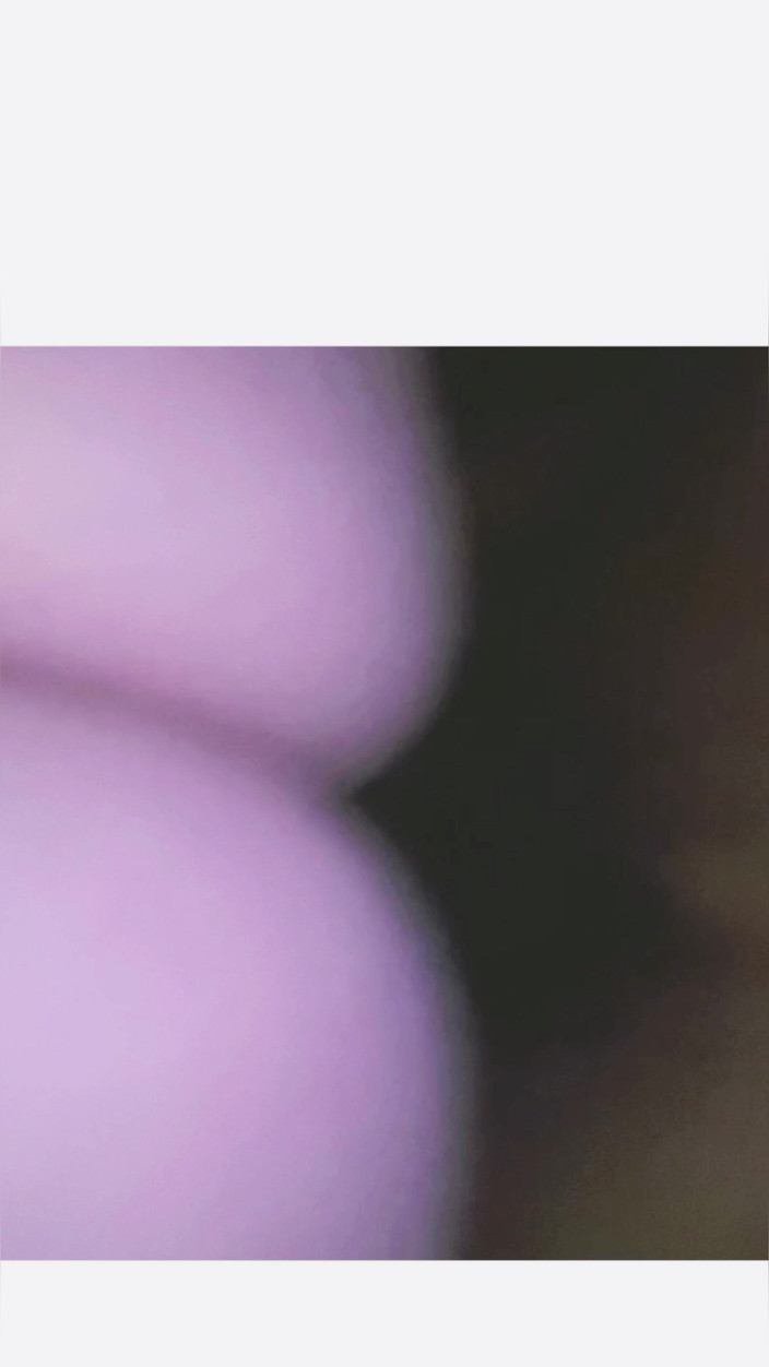 Thekookiejar: Big Booty Biała dziewczyna pokazuje, że ma gruby tyłek