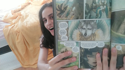 Ms Candy Bunny: Čůrání na můj komiks