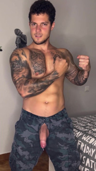 My Big Cock Cums in Military Outfit with No Touch