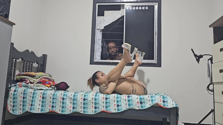 Eliane Furacao: I Really Showed off and My Cuckold Husband Saw It...