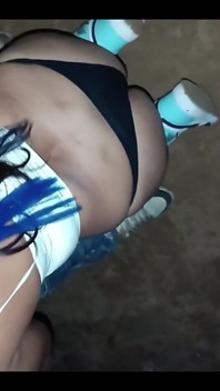 Don't Take a Friend Home After the Party! I Can't Hold Back, so I Fuck My Friend's Girlfriend. She Spread Her Legs in the Street