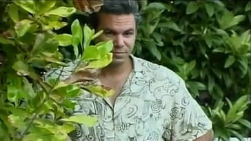 Perfect Porno: Gramps consigue su polla chupada por una rubia caliente chic