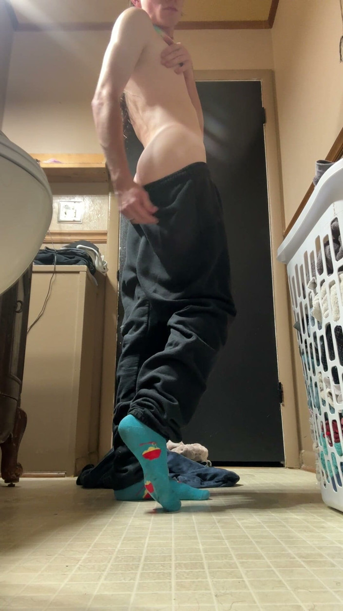 SmoleGirlTrans: Trans Pet Self Playing and Teasing