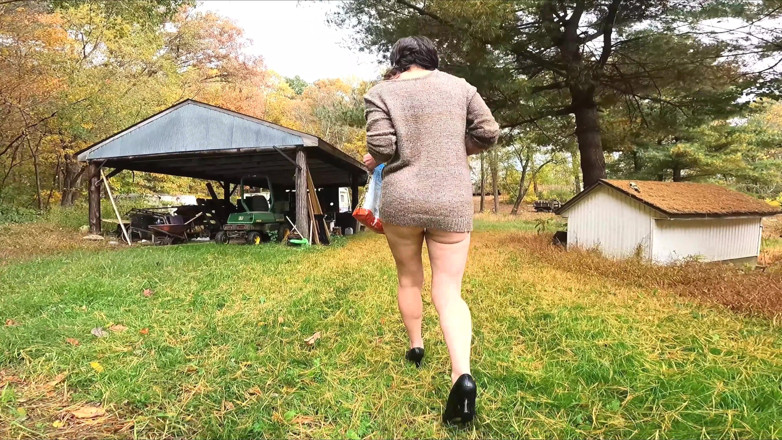 Sammi Starfish: 農家の妻 - 底なしの雑用