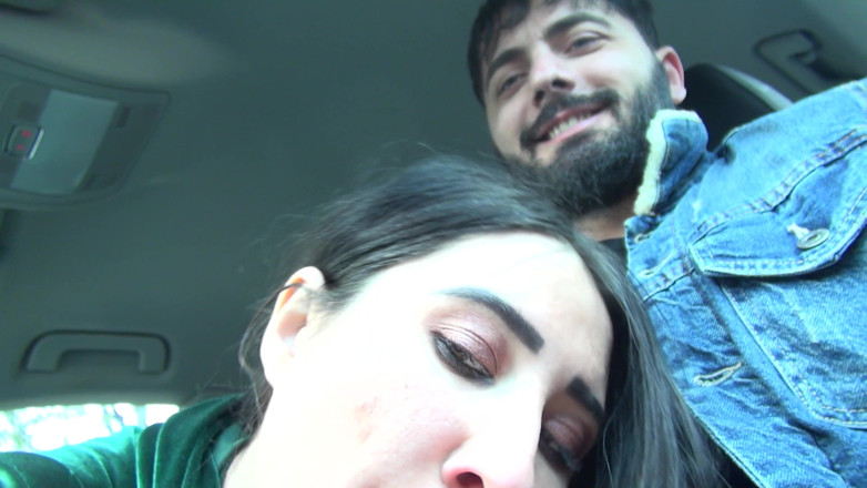 Stefan Steel Amateur Porn: I Get a Blowjob in the Car