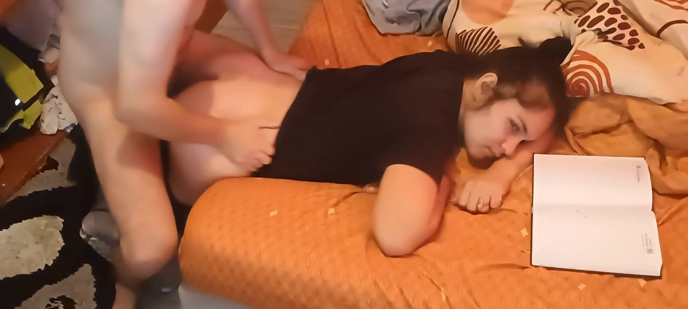 Ionut899: Ayah Tiri Menggunakan Vagina Saya Untuk Membiarkan Anda Lepas Di...