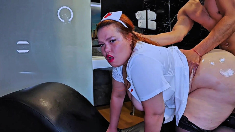Latincurvyredhead: Kinky Nurse Fucks Her Patient When the Doctor Is Not...