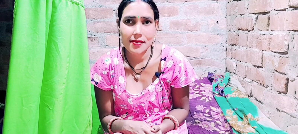 Renudbf: Indyjska przyrodnia siostra chce mojego dużego twardego kutasa w swojej...