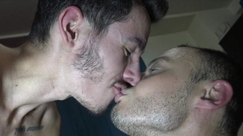 Fun bareback meeting in Barcelona: Amator Porn Casting Bareback First Time