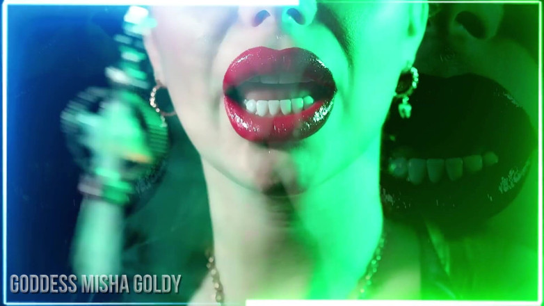 Goddess Misha Goldy: Втратите себе в моїх чудових губах, поклоняючись трансу!