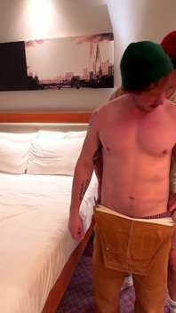 Muscle Gooner Slut viene usata dal dom verbale - Christian hunter e Jonah Wheeler