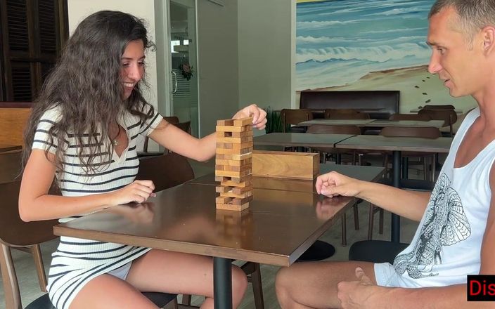 Dis Diger: Jenga 게임에서 후장을 잃은 여친과 후장 따먹기