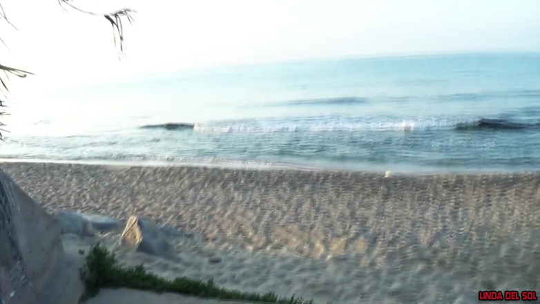 Linda del Sol: Paired x 3: Gib mir schwanz am strand