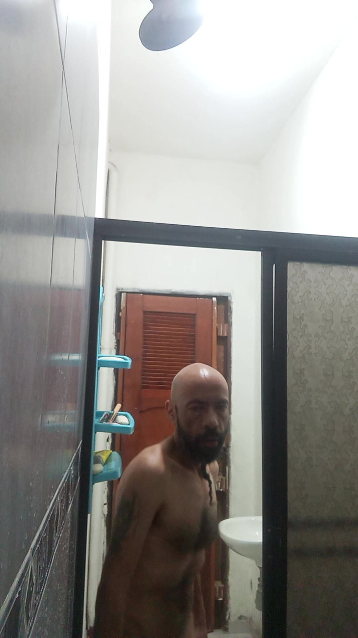 Jhonbahh: Co zimna woda i co za penis