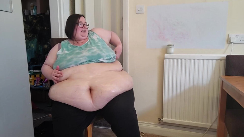 SSBBWLadyBrads: 벨리 코코넛 오일