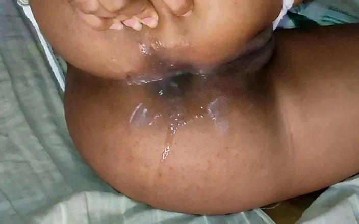 Brunnete Sofi: After an Immense Ass Fucking This Is How My Creampie...