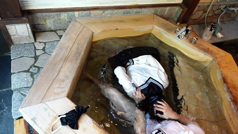 ushirosugatanomiki: Dripping Uniform, Restrained in a Bathtub, off-campus Lesson