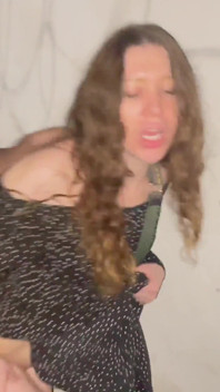 Si Dia Bersendirian Di Jalan Dan Saya Menyimpan Syarikatnya...