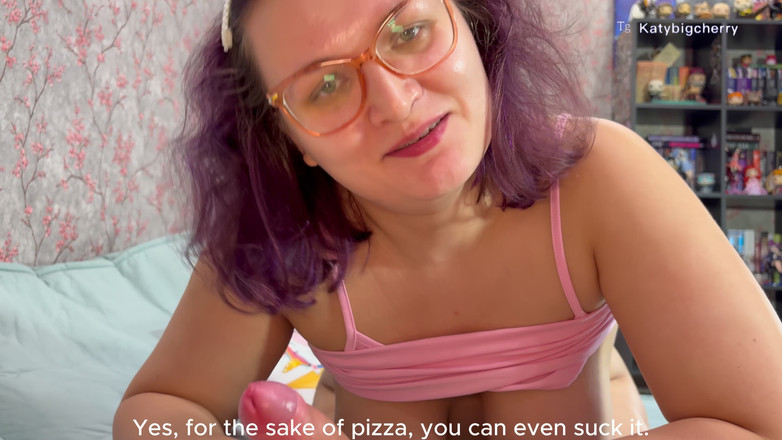 Katybigcherry: Kom inte i min fitta, styvbror! Styvbror hjälpte sin styvsyster...