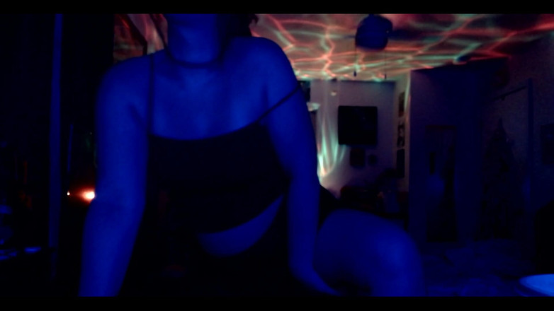 Alli Anderson: Camera come un club