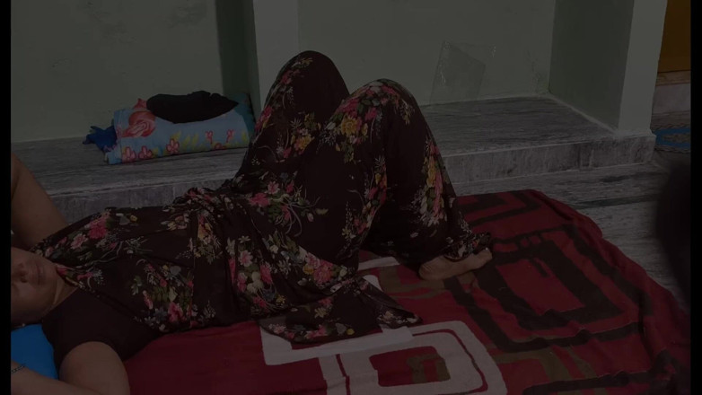 Sexy sindu: ภรรยาอินเดียใส่ส่าหรีโดนเย็ดแรง