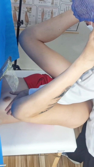 Thumbnail of Gynecologist Fucks Patient During Exam.