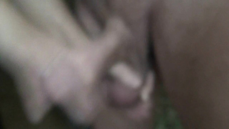 UsUsa: Handjob cepat dan pancutan mani