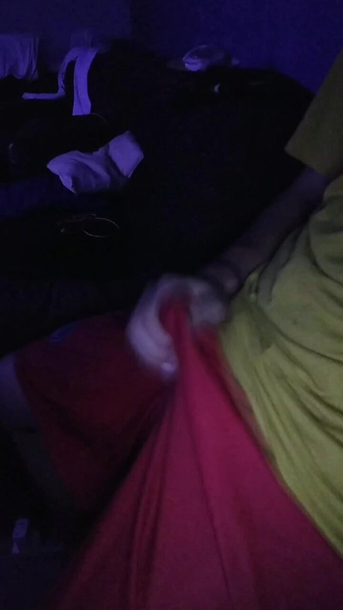 AlexAlejandro13: Je me touche dans le salon