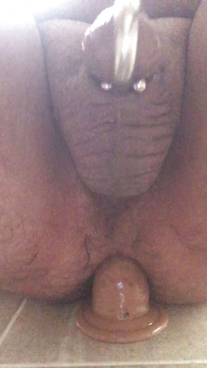 Phillholes: Zblízka dildo mé díry dovnitř a ven