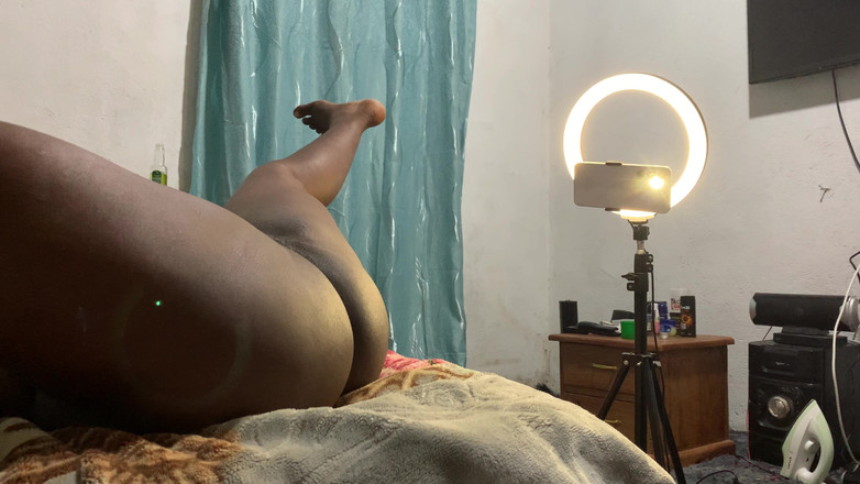 BMCs: Memek aduhai cewek sange ini dientot habis-habisan sampai matanya menganga...