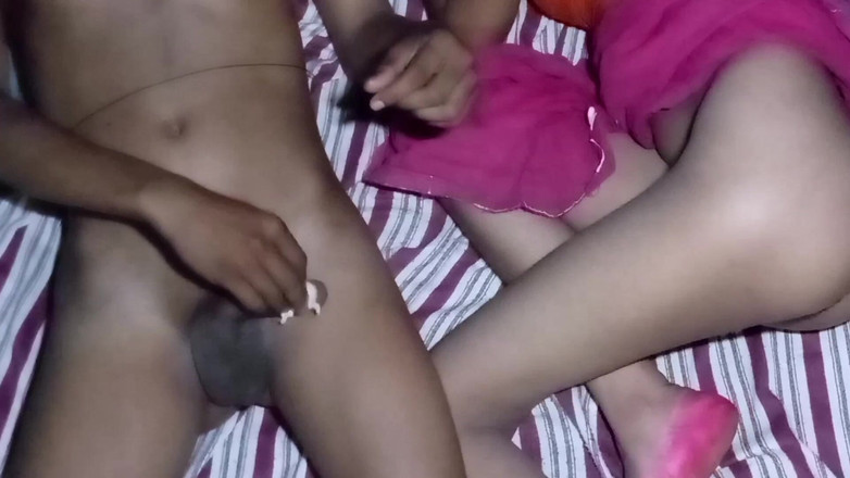 Mhsexy: Bhabhi Climbed on Top of Her Younger Brother-in-law and Had...