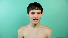Beddable Boys: Roztomilá Twink Damien Telrue dává rozhovor