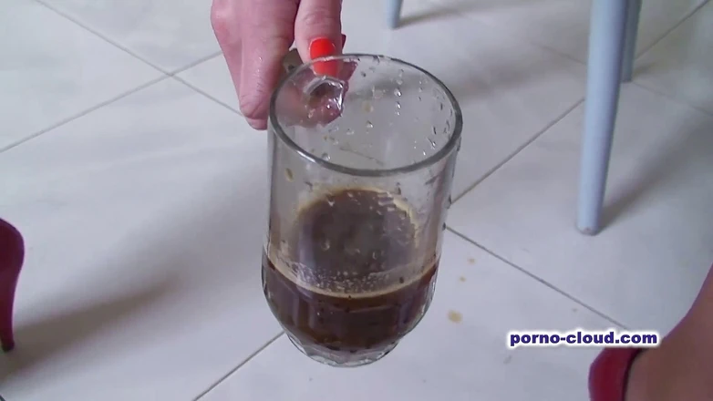 Porno Cloud: Un verre de la chatte