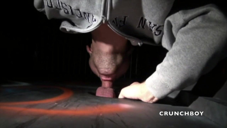 Crunch Boy: Julien se fait baiser par la star du porno Stany...